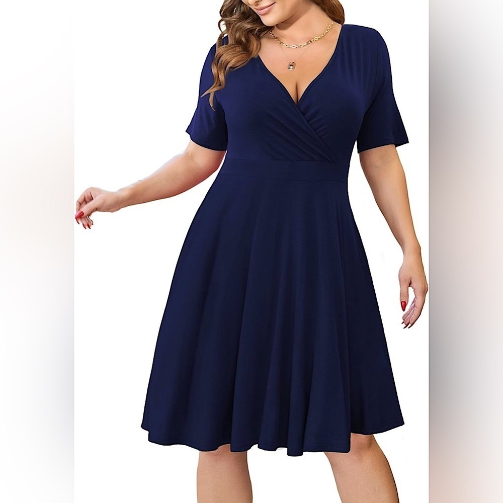 Navy Blue Dress Lightweight Crossover Front V Neck Midi Party Size 1X NEW